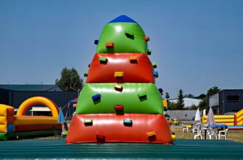 inflatable advertising