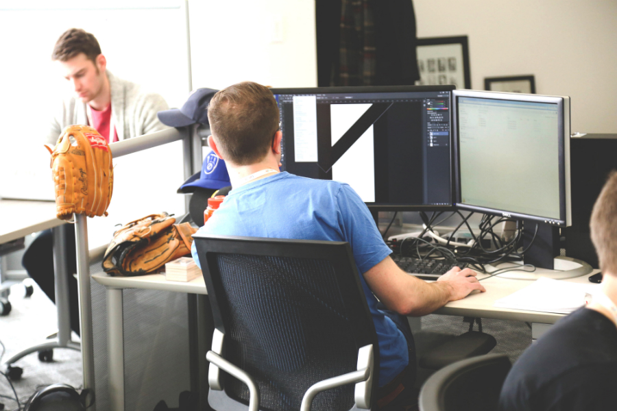 Why You Should Hire Web Developers?